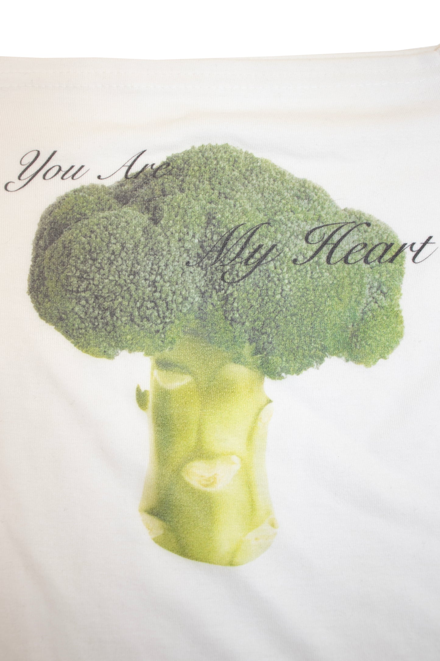 HEART BROCCOLI TEE